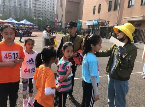 了解学校环境把握应急流程教师则能精准对接学生需求